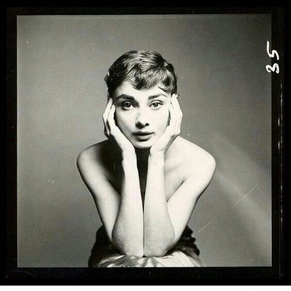 Meet your Posher, Savvy - Picture 1 of 1